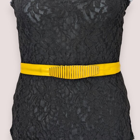 V. Yellow Faux Leather Metal Front Belt - Picture 1 of 7